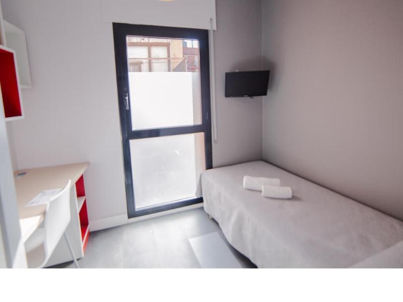 Residencia Universitaria San Agustin Барселона Экстерьер фото